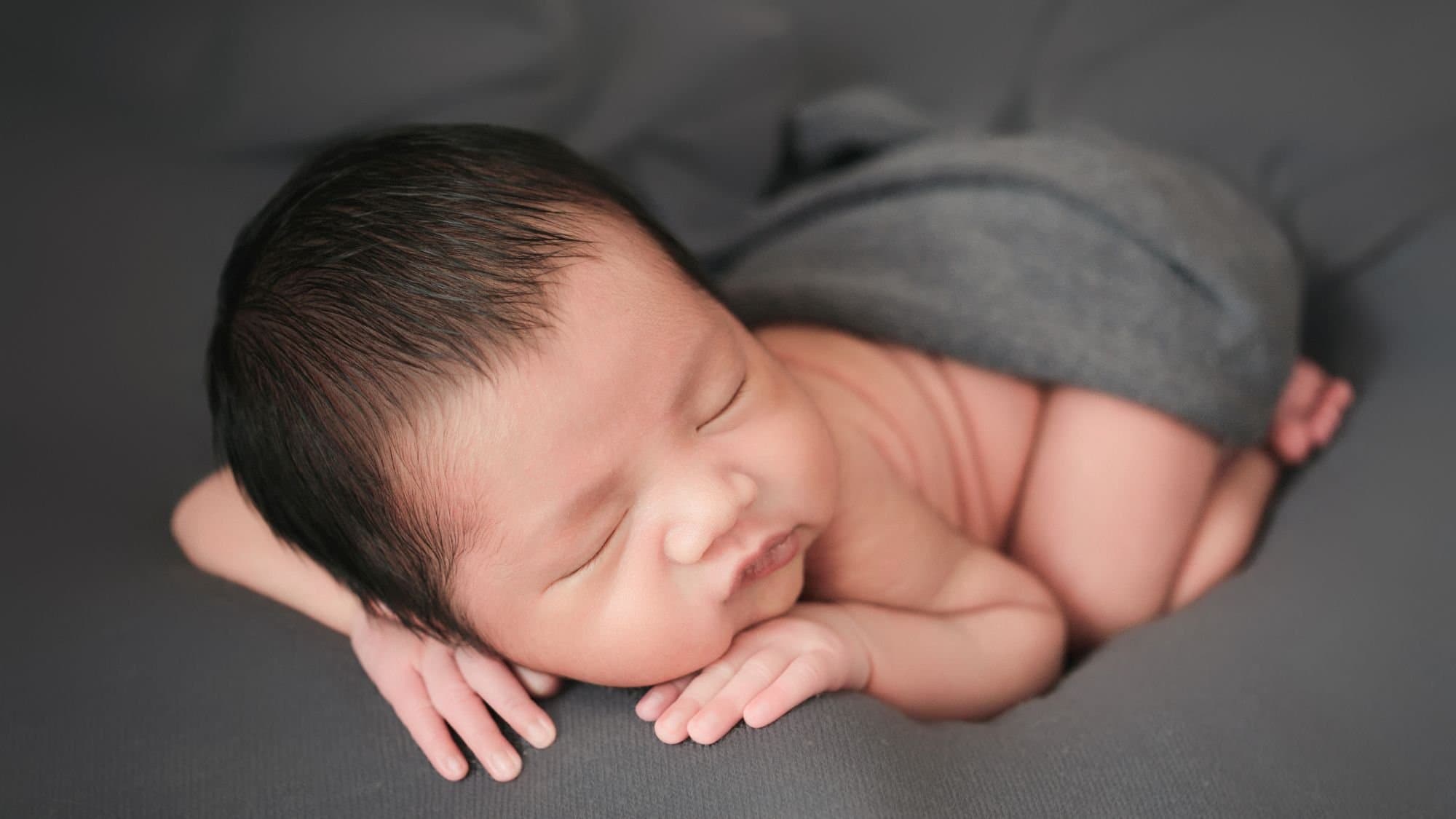 Kilian Nguyen's Newborn Photo Album